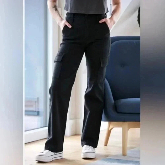 NWT MOTHER The Straight Up Rambler Cargo Skimp Jeans in Pitch Black Size 32 - Picture 5 of 16